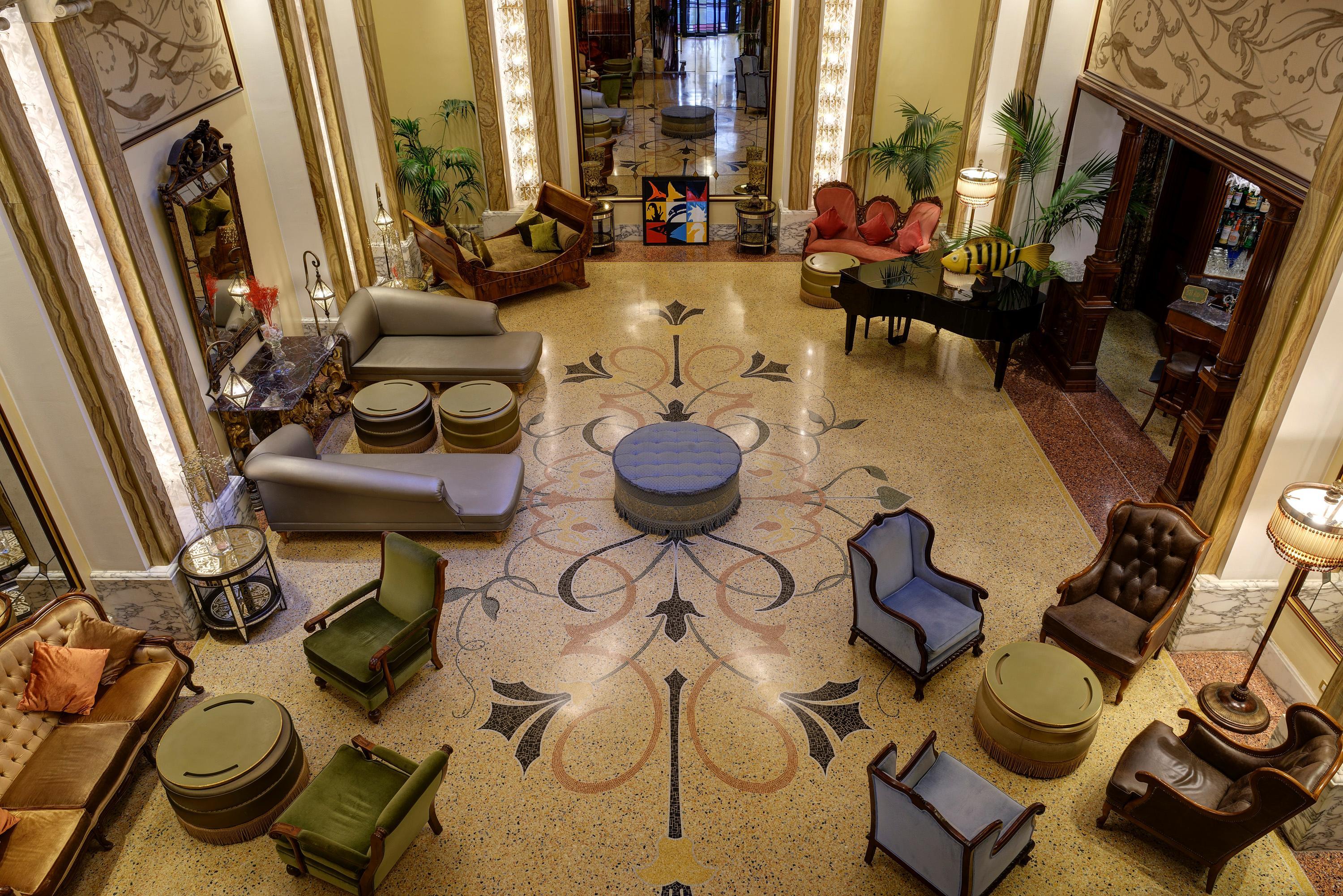 Grand Savoia Hotel