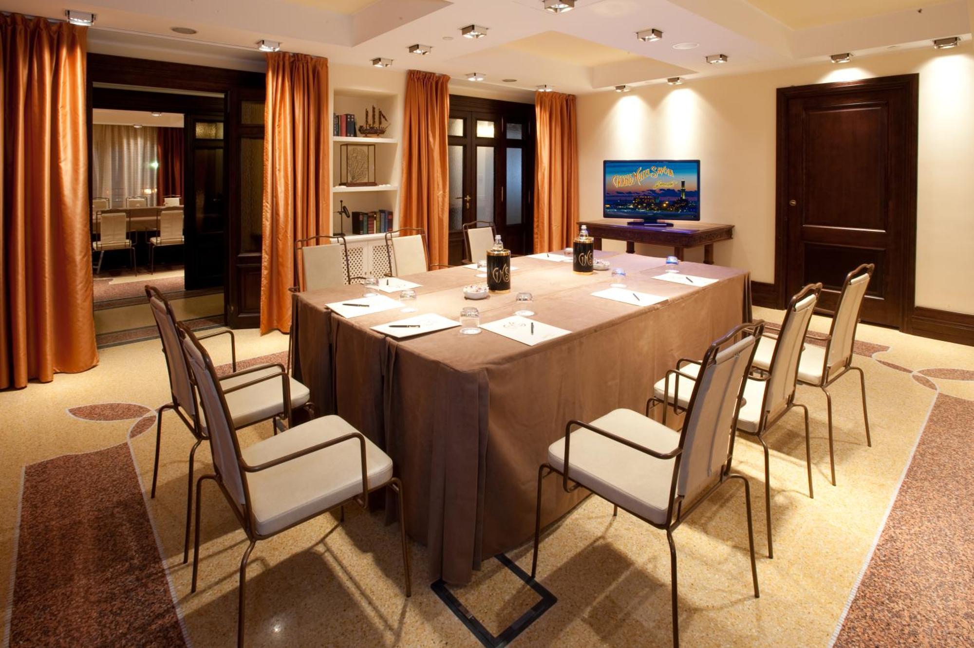 Hotel Grand Savoia Genoa