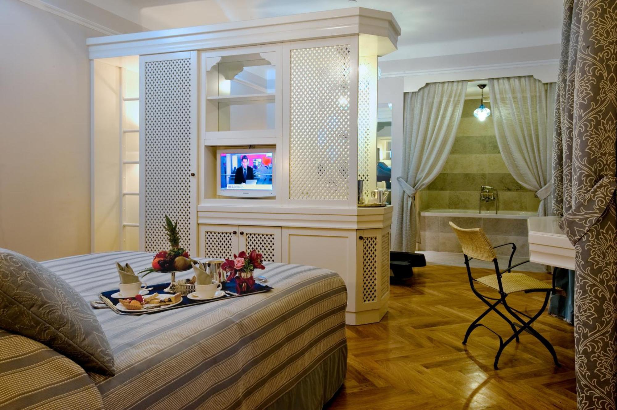 Hotel Grand Savoia