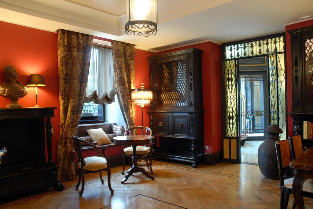 Hotel Grand Savoia 5*